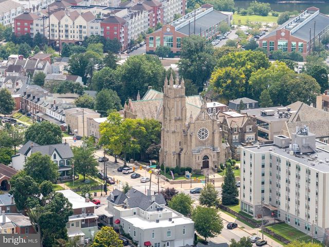 367 W 7TH AVE, Conshohocken, PA 19428