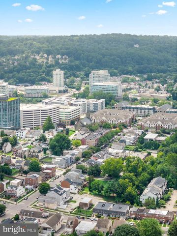 367 W 7TH AVE, Conshohocken, PA 19428