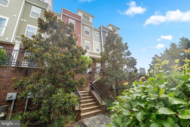 367 W 7TH AVE, Conshohocken, PA 19428