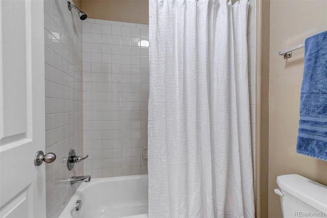 6563 S Little River Way, Aurora, CO 80016