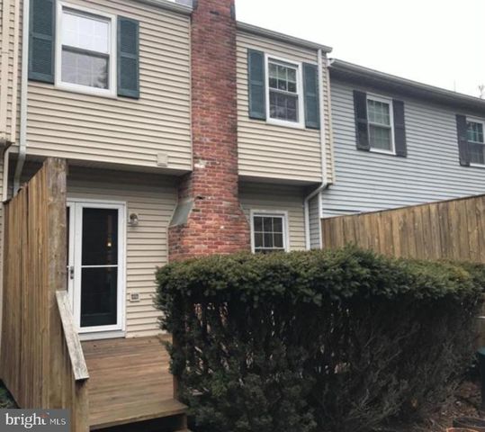 7402 MONONA TER, Rockville, MD 20855
