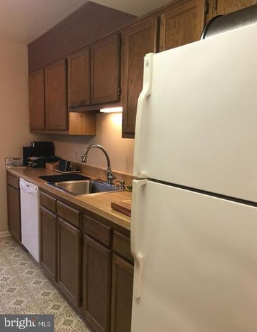 7402 MONONA TER, Rockville, MD 20855