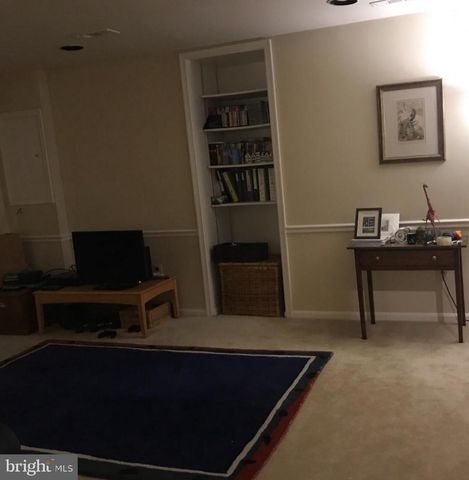 7402 MONONA TER, Rockville, MD 20855