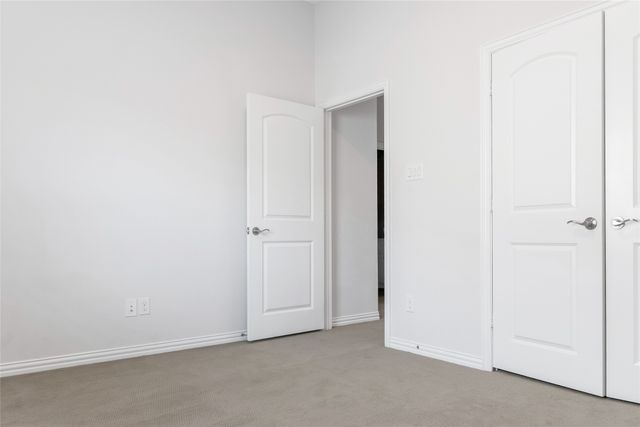 12569 Royal Oaks Lane, Farmers Branch, TX 75234
