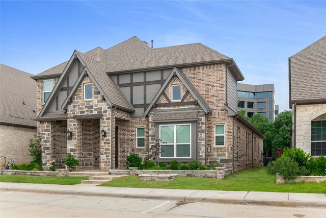 12569 Royal Oaks Lane, Farmers Branch, TX 75234