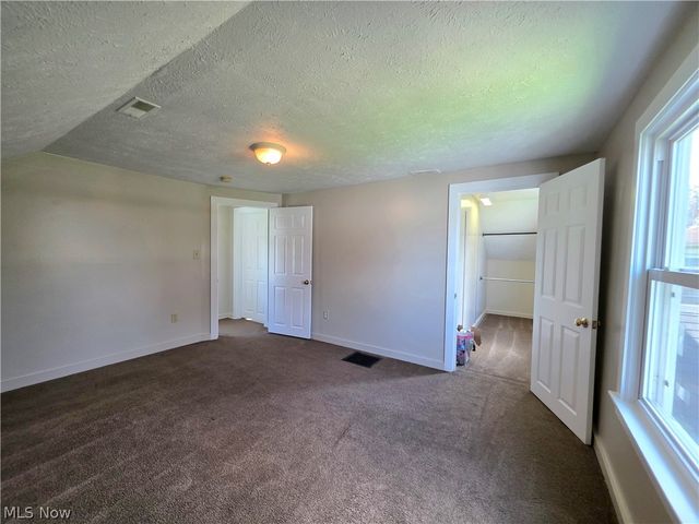 391 Louise Avenue, Kent, OH 44240