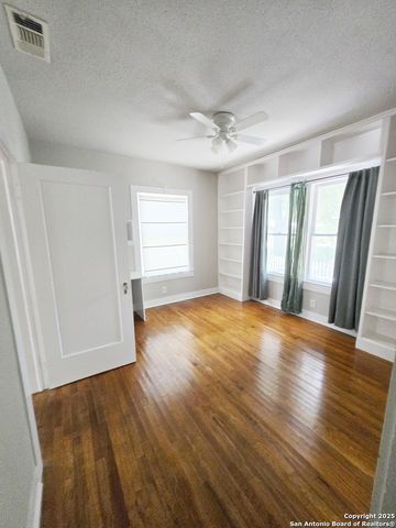 919 RIPLEY AVE, San Antonio, TX 78212