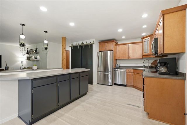 409 Topaz Lane, Madison, WI 53714
