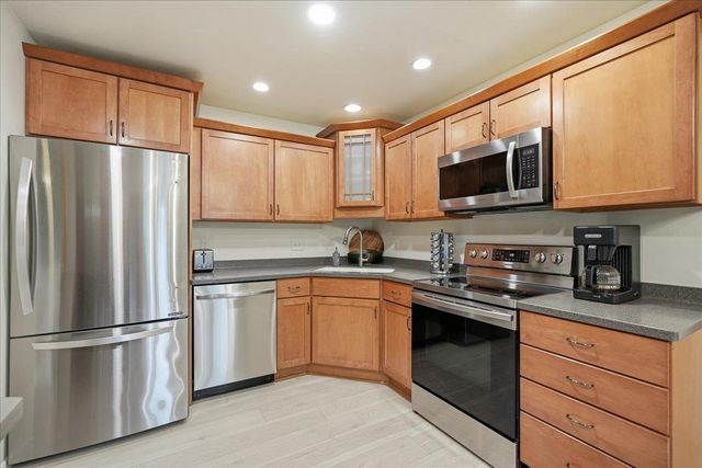 409 Topaz Lane, Madison, WI 53714