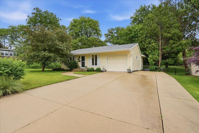409 Topaz Lane, Madison, WI 53714
