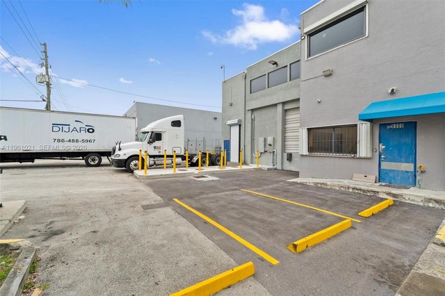 8000 NW 68th Street, Medley, FL 33166