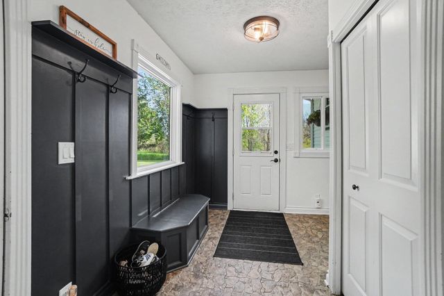 2901 24th Avenue, Hudsonville, MI 49426