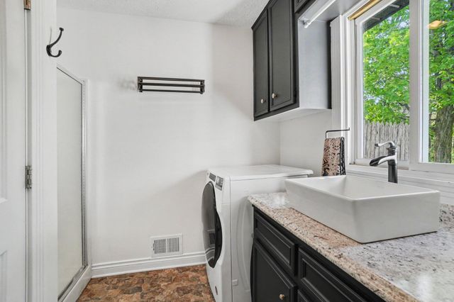 2901 24th Avenue, Hudsonville, MI 49426