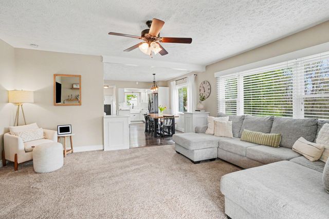 2901 24th Avenue, Hudsonville, MI 49426
