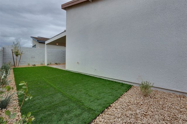 10340 Narrows Street, Las Vegas, NV 89166