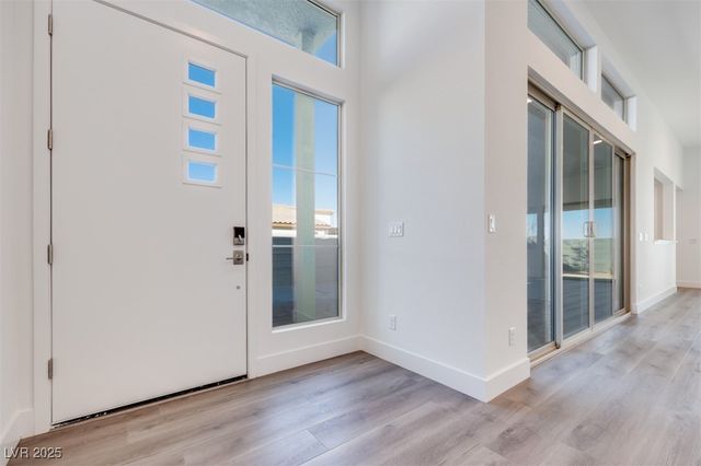 10340 Narrows Street, Las Vegas, NV 89166