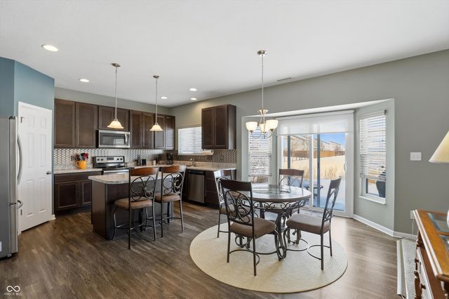 8701 N Dresden Drive, Mccordsville, IN 46055