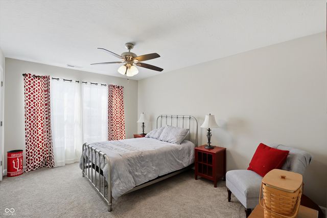 8701 N Dresden Drive, Mccordsville, IN 46055