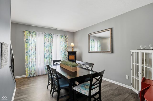 8701 N Dresden Drive, Mccordsville, IN 46055