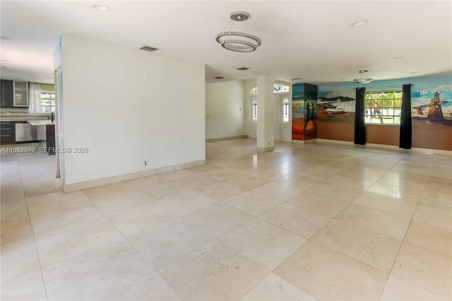 851 N 11th Avenue, Hollywood, FL 33019