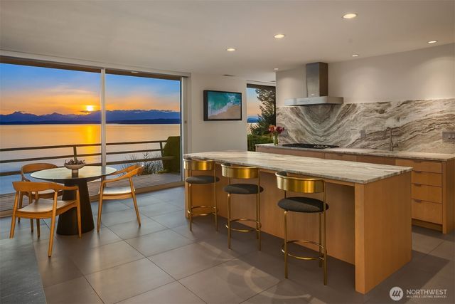 1206 NW Culbertson Drive, Seattle, WA 98177