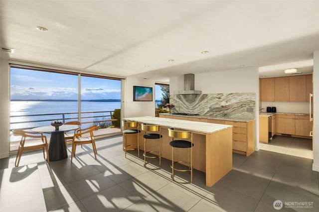 1206 NW Culbertson Drive, Seattle, WA 98177