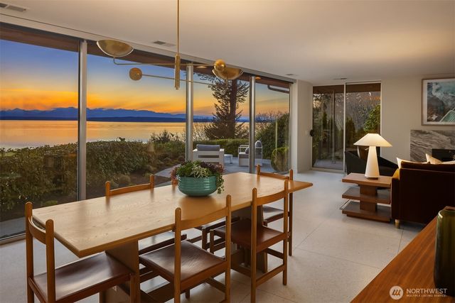 1206 NW Culbertson Drive, Seattle, WA 98177