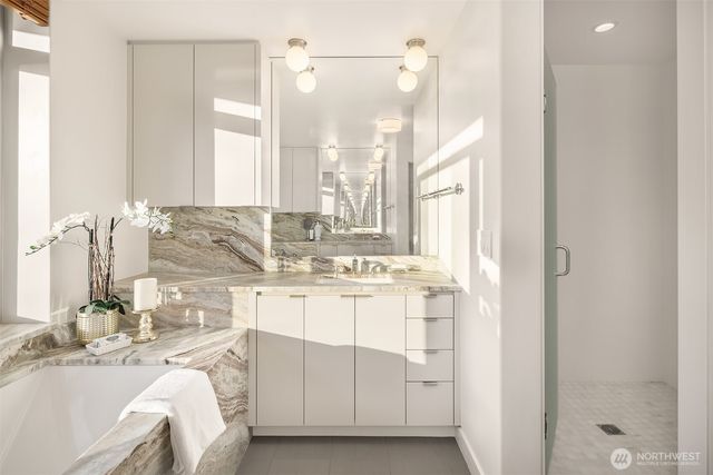 1206 NW Culbertson Drive, Seattle, WA 98177