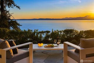 1206 NW Culbertson Drive, Seattle, WA 98177