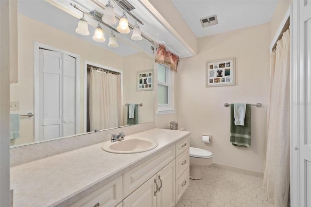 1805 MEADOWBEND DRIVE, Longwood, FL 32750