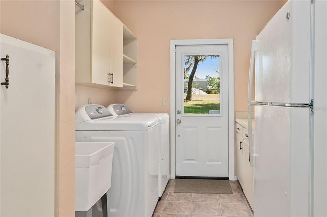 1805 MEADOWBEND DRIVE, Longwood, FL 32750