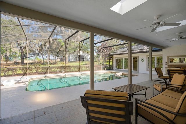 1805 MEADOWBEND DRIVE, Longwood, FL 32750