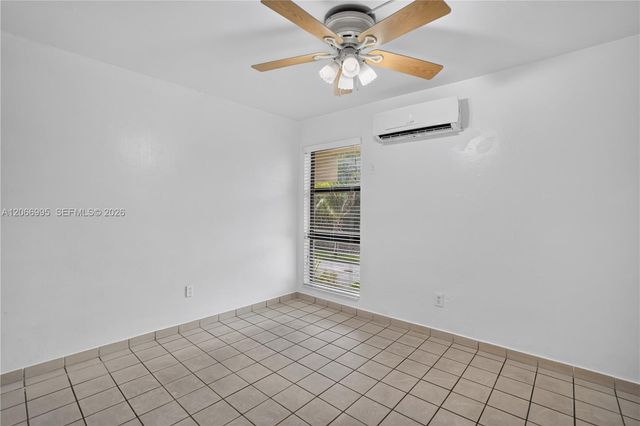 1600 S Le Jeune Road 10, Coral Gables, FL 33134