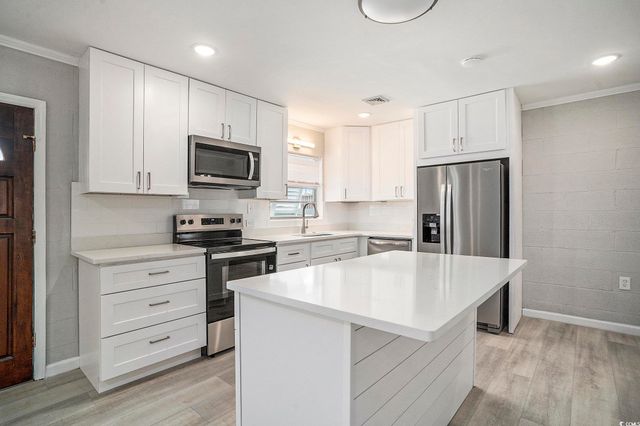 1911 Madison Dr., North Myrtle Beach, SC 29582