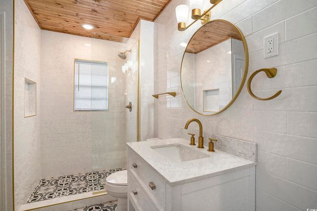 1911 Madison Dr., North Myrtle Beach, SC 29582