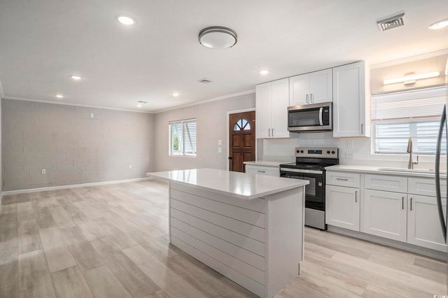 1911 Madison Dr., North Myrtle Beach, SC 29582