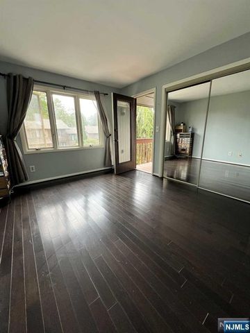 7 Dogwood Court, Woodland Park, NJ 07424