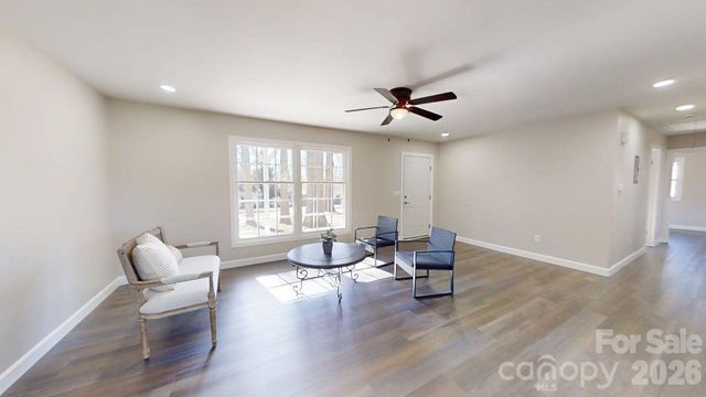 2507 Suffolk Avenue, High Point, NC 27265