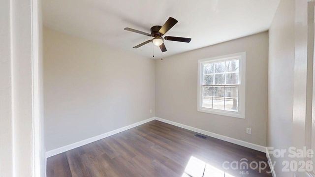 2507 Suffolk Avenue, High Point, NC 27265
