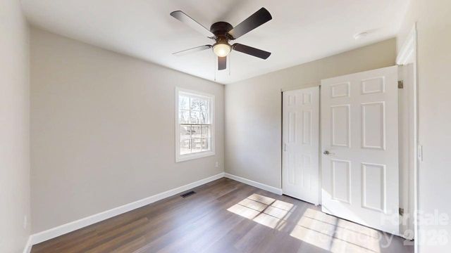 2507 Suffolk Avenue, High Point, NC 27265