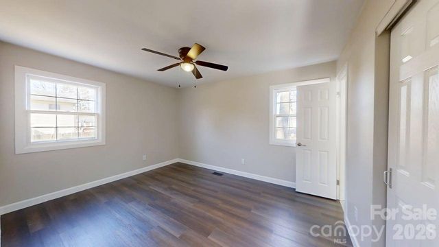 2507 Suffolk Avenue, High Point, NC 27265