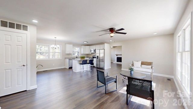 2507 Suffolk Avenue, High Point, NC 27265