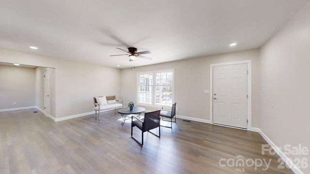 2507 Suffolk Avenue, High Point, NC 27265