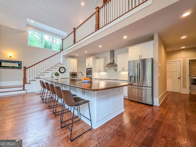 14 Allatoona Estates Drive SE, Acworth, GA 30102