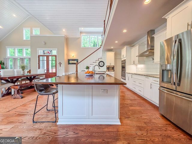 14 Allatoona Estates Drive SE, Acworth, GA 30102