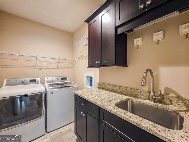 14 Allatoona Estates Drive SE, Acworth, GA 30102