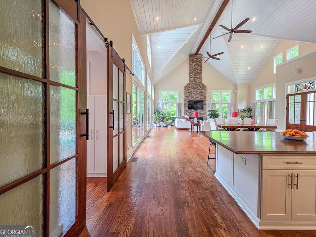 14 Allatoona Estates Drive SE, Acworth, GA 30102