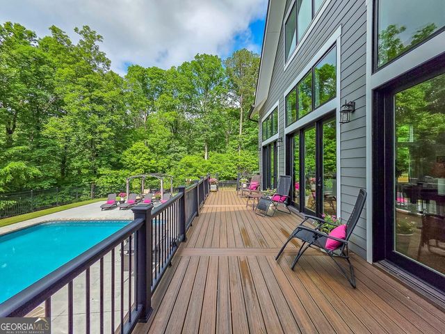 14 Allatoona Estates Drive SE, Acworth, GA 30102