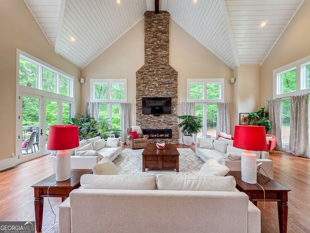 14 Allatoona Estates Drive SE, Acworth, GA 30102