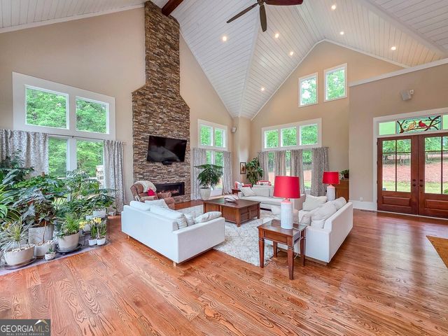 14 Allatoona Estates Drive SE, Acworth, GA 30102